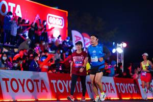 BIB: 369, 45580, 43953
                            <button type="button" onclick="openModal(19970390)" class="btn btn-primary btn-sm float-right btn-popup" data-toggle="modal" data-target=".modal-high-quality">
                        <i class="fas fa-shopping-cart"></i> Add to Cart
                    </button>
                                            <button type="button" onclick="isThisMe(19970390, true)" class="btn btn-success btn-sm float-right btn-popup btn-isme hidden" data-toggle="tooltip" data-placement="bottom" title="นี่คือรูปของคุณใช่ไหม คลิกที่นี่เพื่อเอาเข้าอัลบั้ม">
                        <i class="fas fa-plus"></i> Add to album
                    </button>
                    <button type="button" onclick="isThisMe(19970390, false)" class="btn btn-warning btn-sm float-right btn-popup btn-isnotme hidden">
                        <i class="fas fa-ban"></i> Remove from album
                    </button>