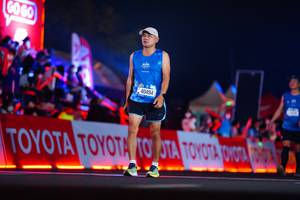 BIB: 40494
                            <button type="button" onclick="openModal(19979732)" class="btn btn-primary btn-sm float-right btn-popup" data-toggle="modal" data-target=".modal-high-quality">
                        <i class="fas fa-shopping-cart"></i> Add to Cart
                    </button>
                                            <button type="button" onclick="isThisMe(19979732, true)" class="btn btn-success btn-sm float-right btn-popup btn-isme hidden" data-toggle="tooltip" data-placement="bottom" title="นี่คือรูปของคุณใช่ไหม คลิกที่นี่เพื่อเอาเข้าอัลบั้ม">
                        <i class="fas fa-plus"></i> Add to album
                    </button>
                    <button type="button" onclick="isThisMe(19979732, false)" class="btn btn-warning btn-sm float-right btn-popup btn-isnotme hidden">
                        <i class="fas fa-ban"></i> Remove from album
                    </button>