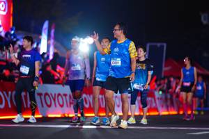 BIB: 43897
                            <button type="button" onclick="openModal(19974448)" class="btn btn-primary btn-sm float-right btn-popup" data-toggle="modal" data-target=".modal-high-quality">
                        <i class="fas fa-shopping-cart"></i> Add to Cart
                    </button>
                                            <button type="button" onclick="isThisMe(19974448, true)" class="btn btn-success btn-sm float-right btn-popup btn-isme hidden" data-toggle="tooltip" data-placement="bottom" title="นี่คือรูปของคุณใช่ไหม คลิกที่นี่เพื่อเอาเข้าอัลบั้ม">
                        <i class="fas fa-plus"></i> Add to album
                    </button>
                    <button type="button" onclick="isThisMe(19974448, false)" class="btn btn-warning btn-sm float-right btn-popup btn-isnotme hidden">
                        <i class="fas fa-ban"></i> Remove from album
                    </button>