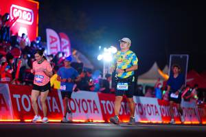 BIB: 1992, 43582
                            <button type="button" onclick="openModal(19971496)" class="btn btn-primary btn-sm float-right btn-popup" data-toggle="modal" data-target=".modal-high-quality">
                        <i class="fas fa-shopping-cart"></i> Add to Cart
                    </button>
                                            <button type="button" onclick="isThisMe(19971496, true)" class="btn btn-success btn-sm float-right btn-popup btn-isme hidden" data-toggle="tooltip" data-placement="bottom" title="นี่คือรูปของคุณใช่ไหม คลิกที่นี่เพื่อเอาเข้าอัลบั้ม">
                        <i class="fas fa-plus"></i> Add to album
                    </button>
                    <button type="button" onclick="isThisMe(19971496, false)" class="btn btn-warning btn-sm float-right btn-popup btn-isnotme hidden">
                        <i class="fas fa-ban"></i> Remove from album
                    </button>