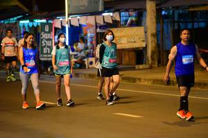 BIB: 10895
                            <button type="button" onclick="openModal(19821129)" class="btn btn-primary btn-sm float-right btn-popup" data-toggle="modal" data-target=".modal-high-quality">
                        <i class="fas fa-shopping-cart"></i> Add to Cart
                    </button>
                                            <button type="button" onclick="isThisMe(19821129, true)" class="btn btn-success btn-sm float-right btn-popup btn-isme hidden" data-toggle="tooltip" data-placement="bottom" title="นี่คือรูปของคุณใช่ไหม คลิกที่นี่เพื่อเอาเข้าอัลบั้ม">
                        <i class="fas fa-plus"></i> Add to album
                    </button>
                    <button type="button" onclick="isThisMe(19821129, false)" class="btn btn-warning btn-sm float-right btn-popup btn-isnotme hidden">
                        <i class="fas fa-ban"></i> Remove from album
                    </button>