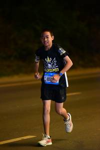 BIB: 102
                            <button type="button" onclick="openModal(19820771)" class="btn btn-primary btn-sm float-right btn-popup" data-toggle="modal" data-target=".modal-high-quality">
                        <i class="fas fa-shopping-cart"></i> Add to Cart
                    </button>
                                            <button type="button" onclick="isThisMe(19820771, true)" class="btn btn-success btn-sm float-right btn-popup btn-isme hidden" data-toggle="tooltip" data-placement="bottom" title="นี่คือรูปของคุณใช่ไหม คลิกที่นี่เพื่อเอาเข้าอัลบั้ม">
                        <i class="fas fa-plus"></i> Add to album
                    </button>
                    <button type="button" onclick="isThisMe(19820771, false)" class="btn btn-warning btn-sm float-right btn-popup btn-isnotme hidden">
                        <i class="fas fa-ban"></i> Remove from album
                    </button>