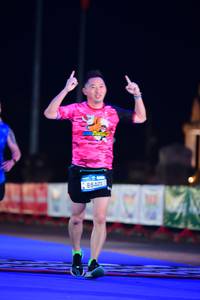 BIB: 65421
                            <button type="button" onclick="openModal(20537425)" class="btn btn-primary btn-sm float-right btn-popup" data-toggle="modal" data-target=".modal-high-quality">
                        <i class="fas fa-shopping-cart"></i> Add to Cart
                    </button>
                                            <button type="button" onclick="isThisMe(20537425, true)" class="btn btn-success btn-sm float-right btn-popup btn-isme hidden" data-toggle="tooltip" data-placement="bottom" title="นี่คือรูปของคุณใช่ไหม คลิกที่นี่เพื่อเอาเข้าอัลบั้ม">
                        <i class="fas fa-plus"></i> Add to album
                    </button>
                    <button type="button" onclick="isThisMe(20537425, false)" class="btn btn-warning btn-sm float-right btn-popup btn-isnotme hidden">
                        <i class="fas fa-ban"></i> Remove from album
                    </button>