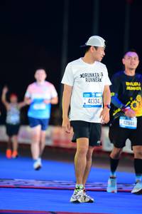 BIB: 41334, 42944
                            <button type="button" onclick="openModal(20501674)" class="btn btn-primary btn-sm float-right btn-popup" data-toggle="modal" data-target=".modal-high-quality">
                        <i class="fas fa-shopping-cart"></i> Add to Cart
                    </button>
                                            <button type="button" onclick="isThisMe(20501674, true)" class="btn btn-success btn-sm float-right btn-popup btn-isme hidden" data-toggle="tooltip" data-placement="bottom" title="นี่คือรูปของคุณใช่ไหม คลิกที่นี่เพื่อเอาเข้าอัลบั้ม">
                        <i class="fas fa-plus"></i> Add to album
                    </button>
                    <button type="button" onclick="isThisMe(20501674, false)" class="btn btn-warning btn-sm float-right btn-popup btn-isnotme hidden">
                        <i class="fas fa-ban"></i> Remove from album
                    </button>