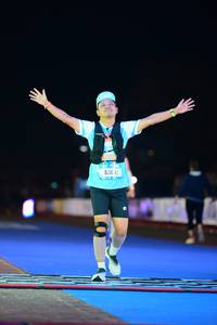 BIB: 404
                            <button type="button" onclick="openModal(20548918)" class="btn btn-primary btn-sm float-right btn-popup" data-toggle="modal" data-target=".modal-high-quality">
                        <i class="fas fa-shopping-cart"></i> Add to Cart
                    </button>
                                            <button type="button" onclick="isThisMe(20548918, true)" class="btn btn-success btn-sm float-right btn-popup btn-isme hidden" data-toggle="tooltip" data-placement="bottom" title="นี่คือรูปของคุณใช่ไหม คลิกที่นี่เพื่อเอาเข้าอัลบั้ม">
                        <i class="fas fa-plus"></i> Add to album
                    </button>
                    <button type="button" onclick="isThisMe(20548918, false)" class="btn btn-warning btn-sm float-right btn-popup btn-isnotme hidden">
                        <i class="fas fa-ban"></i> Remove from album
                    </button>