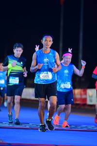 BIB: 20501, 4309, 41733
                            <button type="button" onclick="openModal(20529239)" class="btn btn-primary btn-sm float-right btn-popup" data-toggle="modal" data-target=".modal-high-quality">
                        <i class="fas fa-shopping-cart"></i> Add to Cart
                    </button>
                                            <button type="button" onclick="isThisMe(20529239, true)" class="btn btn-success btn-sm float-right btn-popup btn-isme hidden" data-toggle="tooltip" data-placement="bottom" title="นี่คือรูปของคุณใช่ไหม คลิกที่นี่เพื่อเอาเข้าอัลบั้ม">
                        <i class="fas fa-plus"></i> Add to album
                    </button>
                    <button type="button" onclick="isThisMe(20529239, false)" class="btn btn-warning btn-sm float-right btn-popup btn-isnotme hidden">
                        <i class="fas fa-ban"></i> Remove from album
                    </button>