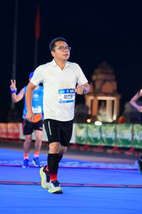 BIB: 41231, 120
                            <button type="button" onclick="openModal(20544625)" class="btn btn-primary btn-sm float-right btn-popup" data-toggle="modal" data-target=".modal-high-quality">
                        <i class="fas fa-shopping-cart"></i> Add to Cart
                    </button>
                                            <button type="button" onclick="isThisMe(20544625, true)" class="btn btn-success btn-sm float-right btn-popup btn-isme hidden" data-toggle="tooltip" data-placement="bottom" title="นี่คือรูปของคุณใช่ไหม คลิกที่นี่เพื่อเอาเข้าอัลบั้ม">
                        <i class="fas fa-plus"></i> Add to album
                    </button>
                    <button type="button" onclick="isThisMe(20544625, false)" class="btn btn-warning btn-sm float-right btn-popup btn-isnotme hidden">
                        <i class="fas fa-ban"></i> Remove from album
                    </button>