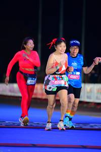 BIB: 4163, 4550, 45827
                            <button type="button" onclick="openModal(20525484)" class="btn btn-primary btn-sm float-right btn-popup" data-toggle="modal" data-target=".modal-high-quality">
                        <i class="fas fa-shopping-cart"></i> Add to Cart
                    </button>
                                            <button type="button" onclick="isThisMe(20525484, true)" class="btn btn-success btn-sm float-right btn-popup btn-isme hidden" data-toggle="tooltip" data-placement="bottom" title="นี่คือรูปของคุณใช่ไหม คลิกที่นี่เพื่อเอาเข้าอัลบั้ม">
                        <i class="fas fa-plus"></i> Add to album
                    </button>
                    <button type="button" onclick="isThisMe(20525484, false)" class="btn btn-warning btn-sm float-right btn-popup btn-isnotme hidden">
                        <i class="fas fa-ban"></i> Remove from album
                    </button>