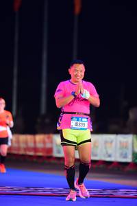 BIB: 41239
                            <button type="button" onclick="openModal(20500919)" class="btn btn-primary btn-sm float-right btn-popup" data-toggle="modal" data-target=".modal-high-quality">
                        <i class="fas fa-shopping-cart"></i> Add to Cart
                    </button>
                                            <button type="button" onclick="isThisMe(20500919, true)" class="btn btn-success btn-sm float-right btn-popup btn-isme hidden" data-toggle="tooltip" data-placement="bottom" title="นี่คือรูปของคุณใช่ไหม คลิกที่นี่เพื่อเอาเข้าอัลบั้ม">
                        <i class="fas fa-plus"></i> Add to album
                    </button>
                    <button type="button" onclick="isThisMe(20500919, false)" class="btn btn-warning btn-sm float-right btn-popup btn-isnotme hidden">
                        <i class="fas fa-ban"></i> Remove from album
                    </button>