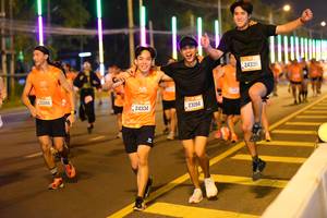 BIB: 22266, 24334, 23194, 24339
                            <button type="button" onclick="openModal(20145485)" class="btn btn-primary btn-sm float-right btn-popup" data-toggle="modal" data-target=".modal-high-quality">
                        <i class="fas fa-shopping-cart"></i> Add to Cart
                    </button>
                                            <button type="button" onclick="isThisMe(20145485, true)" class="btn btn-success btn-sm float-right btn-popup btn-isme hidden" data-toggle="tooltip" data-placement="bottom" title="นี่คือรูปของคุณใช่ไหม คลิกที่นี่เพื่อเอาเข้าอัลบั้ม">
                        <i class="fas fa-plus"></i> Add to album
                    </button>
                    <button type="button" onclick="isThisMe(20145485, false)" class="btn btn-warning btn-sm float-right btn-popup btn-isnotme hidden">
                        <i class="fas fa-ban"></i> Remove from album
                    </button>