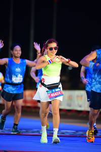 BIB: 40599, 45424
                            <button type="button" onclick="openModal(20529158)" class="btn btn-primary btn-sm float-right btn-popup" data-toggle="modal" data-target=".modal-high-quality">
                        <i class="fas fa-shopping-cart"></i> Add to Cart
                    </button>
                                            <button type="button" onclick="isThisMe(20529158, true)" class="btn btn-success btn-sm float-right btn-popup btn-isme hidden" data-toggle="tooltip" data-placement="bottom" title="นี่คือรูปของคุณใช่ไหม คลิกที่นี่เพื่อเอาเข้าอัลบั้ม">
                        <i class="fas fa-plus"></i> Add to album
                    </button>
                    <button type="button" onclick="isThisMe(20529158, false)" class="btn btn-warning btn-sm float-right btn-popup btn-isnotme hidden">
                        <i class="fas fa-ban"></i> Remove from album
                    </button>