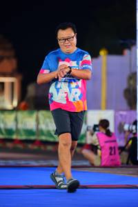 BIB: 212
                            <button type="button" onclick="openModal(20532420)" class="btn btn-primary btn-sm float-right btn-popup" data-toggle="modal" data-target=".modal-high-quality">
                        <i class="fas fa-shopping-cart"></i> Add to Cart
                    </button>
                                            <button type="button" onclick="isThisMe(20532420, true)" class="btn btn-success btn-sm float-right btn-popup btn-isme hidden" data-toggle="tooltip" data-placement="bottom" title="นี่คือรูปของคุณใช่ไหม คลิกที่นี่เพื่อเอาเข้าอัลบั้ม">
                        <i class="fas fa-plus"></i> Add to album
                    </button>
                    <button type="button" onclick="isThisMe(20532420, false)" class="btn btn-warning btn-sm float-right btn-popup btn-isnotme hidden">
                        <i class="fas fa-ban"></i> Remove from album
                    </button>