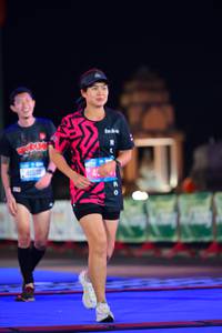 BIB: 41572
                            <button type="button" onclick="openModal(20549830)" class="btn btn-primary btn-sm float-right btn-popup" data-toggle="modal" data-target=".modal-high-quality">
                        <i class="fas fa-shopping-cart"></i> Add to Cart
                    </button>
                                            <button type="button" onclick="isThisMe(20549830, true)" class="btn btn-success btn-sm float-right btn-popup btn-isme hidden" data-toggle="tooltip" data-placement="bottom" title="นี่คือรูปของคุณใช่ไหม คลิกที่นี่เพื่อเอาเข้าอัลบั้ม">
                        <i class="fas fa-plus"></i> Add to album
                    </button>
                    <button type="button" onclick="isThisMe(20549830, false)" class="btn btn-warning btn-sm float-right btn-popup btn-isnotme hidden">
                        <i class="fas fa-ban"></i> Remove from album
                    </button>