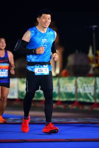 BIB: 4162, 438, 143
                            <button type="button" onclick="openModal(20502791)" class="btn btn-primary btn-sm float-right btn-popup" data-toggle="modal" data-target=".modal-high-quality">
                        <i class="fas fa-shopping-cart"></i> Add to Cart
                    </button>
                                            <button type="button" onclick="isThisMe(20502791, true)" class="btn btn-success btn-sm float-right btn-popup btn-isme hidden" data-toggle="tooltip" data-placement="bottom" title="นี่คือรูปของคุณใช่ไหม คลิกที่นี่เพื่อเอาเข้าอัลบั้ม">
                        <i class="fas fa-plus"></i> Add to album
                    </button>
                    <button type="button" onclick="isThisMe(20502791, false)" class="btn btn-warning btn-sm float-right btn-popup btn-isnotme hidden">
                        <i class="fas fa-ban"></i> Remove from album
                    </button>