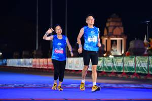 BIB: 45607, 410
                            <button type="button" onclick="openModal(20536775)" class="btn btn-primary btn-sm float-right btn-popup" data-toggle="modal" data-target=".modal-high-quality">
                        <i class="fas fa-shopping-cart"></i> Add to Cart
                    </button>
                                            <button type="button" onclick="isThisMe(20536775, true)" class="btn btn-success btn-sm float-right btn-popup btn-isme hidden" data-toggle="tooltip" data-placement="bottom" title="นี่คือรูปของคุณใช่ไหม คลิกที่นี่เพื่อเอาเข้าอัลบั้ม">
                        <i class="fas fa-plus"></i> Add to album
                    </button>
                    <button type="button" onclick="isThisMe(20536775, false)" class="btn btn-warning btn-sm float-right btn-popup btn-isnotme hidden">
                        <i class="fas fa-ban"></i> Remove from album
                    </button>