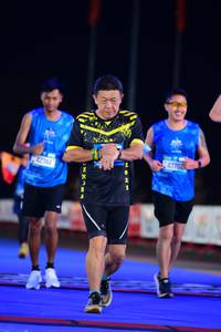 BIB: 42744, 43752
                            <button type="button" onclick="openModal(20537771)" class="btn btn-primary btn-sm float-right btn-popup" data-toggle="modal" data-target=".modal-high-quality">
                        <i class="fas fa-shopping-cart"></i> Add to Cart
                    </button>
                                            <button type="button" onclick="isThisMe(20537771, true)" class="btn btn-success btn-sm float-right btn-popup btn-isme hidden" data-toggle="tooltip" data-placement="bottom" title="นี่คือรูปของคุณใช่ไหม คลิกที่นี่เพื่อเอาเข้าอัลบั้ม">
                        <i class="fas fa-plus"></i> Add to album
                    </button>
                    <button type="button" onclick="isThisMe(20537771, false)" class="btn btn-warning btn-sm float-right btn-popup btn-isnotme hidden">
                        <i class="fas fa-ban"></i> Remove from album
                    </button>