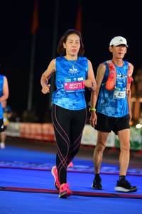BIB: 45371, 421
                            <button type="button" onclick="openModal(20457377)" class="btn btn-primary btn-sm float-right btn-popup" data-toggle="modal" data-target=".modal-high-quality">
                        <i class="fas fa-shopping-cart"></i> Add to Cart
                    </button>
                                            <button type="button" onclick="isThisMe(20457377, true)" class="btn btn-success btn-sm float-right btn-popup btn-isme hidden" data-toggle="tooltip" data-placement="bottom" title="นี่คือรูปของคุณใช่ไหม คลิกที่นี่เพื่อเอาเข้าอัลบั้ม">
                        <i class="fas fa-plus"></i> Add to album
                    </button>
                    <button type="button" onclick="isThisMe(20457377, false)" class="btn btn-warning btn-sm float-right btn-popup btn-isnotme hidden">
                        <i class="fas fa-ban"></i> Remove from album
                    </button>