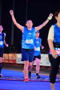 BIB: 559, 42541, 109202
                            <button type="button" onclick="openModal(20531491)" class="btn btn-primary btn-sm float-right btn-popup" data-toggle="modal" data-target=".modal-high-quality">
                        <i class="fas fa-shopping-cart"></i> Add to Cart
                    </button>
                                            <button type="button" onclick="isThisMe(20531491, true)" class="btn btn-success btn-sm float-right btn-popup btn-isme hidden" data-toggle="tooltip" data-placement="bottom" title="นี่คือรูปของคุณใช่ไหม คลิกที่นี่เพื่อเอาเข้าอัลบั้ม">
                        <i class="fas fa-plus"></i> Add to album
                    </button>
                    <button type="button" onclick="isThisMe(20531491, false)" class="btn btn-warning btn-sm float-right btn-popup btn-isnotme hidden">
                        <i class="fas fa-ban"></i> Remove from album
                    </button>