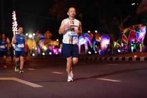BIB: 41011
                            <button type="button" onclick="openModal(20337058)" class="btn btn-primary btn-sm float-right btn-popup" data-toggle="modal" data-target=".modal-high-quality">
                        <i class="fas fa-shopping-cart"></i> Add to Cart
                    </button>
                                            <button type="button" onclick="isThisMe(20337058, true)" class="btn btn-success btn-sm float-right btn-popup btn-isme hidden" data-toggle="tooltip" data-placement="bottom" title="นี่คือรูปของคุณใช่ไหม คลิกที่นี่เพื่อเอาเข้าอัลบั้ม">
                        <i class="fas fa-plus"></i> Add to album
                    </button>
                    <button type="button" onclick="isThisMe(20337058, false)" class="btn btn-warning btn-sm float-right btn-popup btn-isnotme hidden">
                        <i class="fas fa-ban"></i> Remove from album
                    </button>