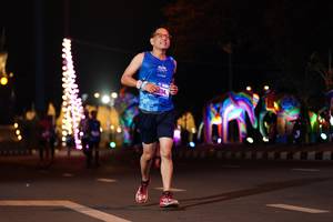 BIB: 134
                            <button type="button" onclick="openModal(20338272)" class="btn btn-primary btn-sm float-right btn-popup" data-toggle="modal" data-target=".modal-high-quality">
                        <i class="fas fa-shopping-cart"></i> Add to Cart
                    </button>
                                            <button type="button" onclick="isThisMe(20338272, true)" class="btn btn-success btn-sm float-right btn-popup btn-isme hidden" data-toggle="tooltip" data-placement="bottom" title="นี่คือรูปของคุณใช่ไหม คลิกที่นี่เพื่อเอาเข้าอัลบั้ม">
                        <i class="fas fa-plus"></i> Add to album
                    </button>
                    <button type="button" onclick="isThisMe(20338272, false)" class="btn btn-warning btn-sm float-right btn-popup btn-isnotme hidden">
                        <i class="fas fa-ban"></i> Remove from album
                    </button>
