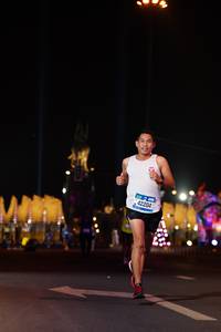 BIB: 42204
                            <button type="button" onclick="openModal(20326635)" class="btn btn-primary btn-sm float-right btn-popup" data-toggle="modal" data-target=".modal-high-quality">
                        <i class="fas fa-shopping-cart"></i> Add to Cart
                    </button>
                                            <button type="button" onclick="isThisMe(20326635, true)" class="btn btn-success btn-sm float-right btn-popup btn-isme hidden" data-toggle="tooltip" data-placement="bottom" title="นี่คือรูปของคุณใช่ไหม คลิกที่นี่เพื่อเอาเข้าอัลบั้ม">
                        <i class="fas fa-plus"></i> Add to album
                    </button>
                    <button type="button" onclick="isThisMe(20326635, false)" class="btn btn-warning btn-sm float-right btn-popup btn-isnotme hidden">
                        <i class="fas fa-ban"></i> Remove from album
                    </button>
