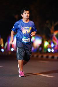 BIB: 44018
                            <button type="button" onclick="openModal(20305548)" class="btn btn-primary btn-sm float-right btn-popup" data-toggle="modal" data-target=".modal-high-quality">
                        <i class="fas fa-shopping-cart"></i> Add to Cart
                    </button>
                                            <button type="button" onclick="isThisMe(20305548, true)" class="btn btn-success btn-sm float-right btn-popup btn-isme hidden" data-toggle="tooltip" data-placement="bottom" title="นี่คือรูปของคุณใช่ไหม คลิกที่นี่เพื่อเอาเข้าอัลบั้ม">
                        <i class="fas fa-plus"></i> Add to album
                    </button>
                    <button type="button" onclick="isThisMe(20305548, false)" class="btn btn-warning btn-sm float-right btn-popup btn-isnotme hidden">
                        <i class="fas fa-ban"></i> Remove from album
                    </button>