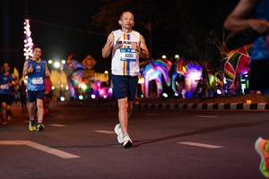 BIB: 41011
                            <button type="button" onclick="openModal(20336924)" class="btn btn-primary btn-sm float-right btn-popup" data-toggle="modal" data-target=".modal-high-quality">
                        <i class="fas fa-shopping-cart"></i> Add to Cart
                    </button>
                                            <button type="button" onclick="isThisMe(20336924, true)" class="btn btn-success btn-sm float-right btn-popup btn-isme hidden" data-toggle="tooltip" data-placement="bottom" title="นี่คือรูปของคุณใช่ไหม คลิกที่นี่เพื่อเอาเข้าอัลบั้ม">
                        <i class="fas fa-plus"></i> Add to album
                    </button>
                    <button type="button" onclick="isThisMe(20336924, false)" class="btn btn-warning btn-sm float-right btn-popup btn-isnotme hidden">
                        <i class="fas fa-ban"></i> Remove from album
                    </button>