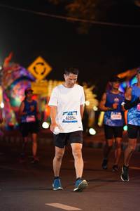 BIB: 42094
                            <button type="button" onclick="openModal(20412306)" class="btn btn-primary btn-sm float-right btn-popup" data-toggle="modal" data-target=".modal-high-quality">
                        <i class="fas fa-shopping-cart"></i> Add to Cart
                    </button>
                                            <button type="button" onclick="isThisMe(20412306, true)" class="btn btn-success btn-sm float-right btn-popup btn-isme hidden" data-toggle="tooltip" data-placement="bottom" title="นี่คือรูปของคุณใช่ไหม คลิกที่นี่เพื่อเอาเข้าอัลบั้ม">
                        <i class="fas fa-plus"></i> Add to album
                    </button>
                    <button type="button" onclick="isThisMe(20412306, false)" class="btn btn-warning btn-sm float-right btn-popup btn-isnotme hidden">
                        <i class="fas fa-ban"></i> Remove from album
                    </button>