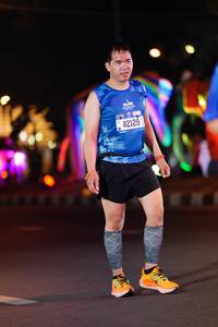 BIB: 42129
                            <button type="button" onclick="openModal(20442271)" class="btn btn-primary btn-sm float-right btn-popup" data-toggle="modal" data-target=".modal-high-quality">
                        <i class="fas fa-shopping-cart"></i> Add to Cart
                    </button>
                                            <button type="button" onclick="isThisMe(20442271, true)" class="btn btn-success btn-sm float-right btn-popup btn-isme hidden" data-toggle="tooltip" data-placement="bottom" title="นี่คือรูปของคุณใช่ไหม คลิกที่นี่เพื่อเอาเข้าอัลบั้ม">
                        <i class="fas fa-plus"></i> Add to album
                    </button>
                    <button type="button" onclick="isThisMe(20442271, false)" class="btn btn-warning btn-sm float-right btn-popup btn-isnotme hidden">
                        <i class="fas fa-ban"></i> Remove from album
                    </button>