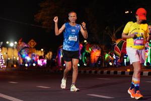 BIB: 041, 43955, 45682
                            <button type="button" onclick="openModal(20341804)" class="btn btn-primary btn-sm float-right btn-popup" data-toggle="modal" data-target=".modal-high-quality">
                        <i class="fas fa-shopping-cart"></i> Add to Cart
                    </button>
                                            <button type="button" onclick="isThisMe(20341804, true)" class="btn btn-success btn-sm float-right btn-popup btn-isme hidden" data-toggle="tooltip" data-placement="bottom" title="นี่คือรูปของคุณใช่ไหม คลิกที่นี่เพื่อเอาเข้าอัลบั้ม">
                        <i class="fas fa-plus"></i> Add to album
                    </button>
                    <button type="button" onclick="isThisMe(20341804, false)" class="btn btn-warning btn-sm float-right btn-popup btn-isnotme hidden">
                        <i class="fas fa-ban"></i> Remove from album
                    </button>
