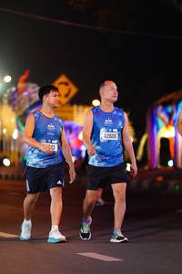 BIB: 199, 42606
                            <button type="button" onclick="openModal(20464075)" class="btn btn-primary btn-sm float-right btn-popup" data-toggle="modal" data-target=".modal-high-quality">
                        <i class="fas fa-shopping-cart"></i> Add to Cart
                    </button>
                                            <button type="button" onclick="isThisMe(20464075, true)" class="btn btn-success btn-sm float-right btn-popup btn-isme hidden" data-toggle="tooltip" data-placement="bottom" title="นี่คือรูปของคุณใช่ไหม คลิกที่นี่เพื่อเอาเข้าอัลบั้ม">
                        <i class="fas fa-plus"></i> Add to album
                    </button>
                    <button type="button" onclick="isThisMe(20464075, false)" class="btn btn-warning btn-sm float-right btn-popup btn-isnotme hidden">
                        <i class="fas fa-ban"></i> Remove from album
                    </button>