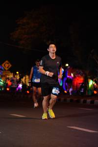 BIB: 013, 4213
                            <button type="button" onclick="openModal(20335157)" class="btn btn-primary btn-sm float-right btn-popup" data-toggle="modal" data-target=".modal-high-quality">
                        <i class="fas fa-shopping-cart"></i> Add to Cart
                    </button>
                                            <button type="button" onclick="isThisMe(20335157, true)" class="btn btn-success btn-sm float-right btn-popup btn-isme hidden" data-toggle="tooltip" data-placement="bottom" title="นี่คือรูปของคุณใช่ไหม คลิกที่นี่เพื่อเอาเข้าอัลบั้ม">
                        <i class="fas fa-plus"></i> Add to album
                    </button>
                    <button type="button" onclick="isThisMe(20335157, false)" class="btn btn-warning btn-sm float-right btn-popup btn-isnotme hidden">
                        <i class="fas fa-ban"></i> Remove from album
                    </button>