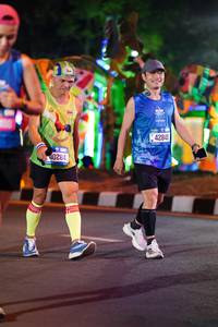 BIB: 40284, 42840
                            <button type="button" onclick="openModal(20421292)" class="btn btn-primary btn-sm float-right btn-popup" data-toggle="modal" data-target=".modal-high-quality">
                        <i class="fas fa-shopping-cart"></i> Add to Cart
                    </button>
                                            <button type="button" onclick="isThisMe(20421292, true)" class="btn btn-success btn-sm float-right btn-popup btn-isme hidden" data-toggle="tooltip" data-placement="bottom" title="นี่คือรูปของคุณใช่ไหม คลิกที่นี่เพื่อเอาเข้าอัลบั้ม">
                        <i class="fas fa-plus"></i> Add to album
                    </button>
                    <button type="button" onclick="isThisMe(20421292, false)" class="btn btn-warning btn-sm float-right btn-popup btn-isnotme hidden">
                        <i class="fas fa-ban"></i> Remove from album
                    </button>