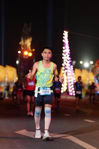 BIB: 42825
                            <button type="button" onclick="openModal(20471097)" class="btn btn-primary btn-sm float-right btn-popup" data-toggle="modal" data-target=".modal-high-quality">
                        <i class="fas fa-shopping-cart"></i> Add to Cart
                    </button>
                                            <button type="button" onclick="isThisMe(20471097, true)" class="btn btn-success btn-sm float-right btn-popup btn-isme hidden" data-toggle="tooltip" data-placement="bottom" title="นี่คือรูปของคุณใช่ไหม คลิกที่นี่เพื่อเอาเข้าอัลบั้ม">
                        <i class="fas fa-plus"></i> Add to album
                    </button>
                    <button type="button" onclick="isThisMe(20471097, false)" class="btn btn-warning btn-sm float-right btn-popup btn-isnotme hidden">
                        <i class="fas fa-ban"></i> Remove from album
                    </button>