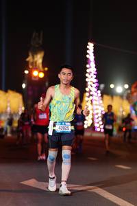 BIB: 42825
                            <button type="button" onclick="openModal(20471051)" class="btn btn-primary btn-sm float-right btn-popup" data-toggle="modal" data-target=".modal-high-quality">
                        <i class="fas fa-shopping-cart"></i> Add to Cart
                    </button>
                                            <button type="button" onclick="isThisMe(20471051, true)" class="btn btn-success btn-sm float-right btn-popup btn-isme hidden" data-toggle="tooltip" data-placement="bottom" title="นี่คือรูปของคุณใช่ไหม คลิกที่นี่เพื่อเอาเข้าอัลบั้ม">
                        <i class="fas fa-plus"></i> Add to album
                    </button>
                    <button type="button" onclick="isThisMe(20471051, false)" class="btn btn-warning btn-sm float-right btn-popup btn-isnotme hidden">
                        <i class="fas fa-ban"></i> Remove from album
                    </button>