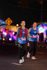 BIB: 45537, 45991
                            <button type="button" onclick="openModal(20473435)" class="btn btn-primary btn-sm float-right btn-popup" data-toggle="modal" data-target=".modal-high-quality">
                        <i class="fas fa-shopping-cart"></i> Add to Cart
                    </button>
                                            <button type="button" onclick="isThisMe(20473435, true)" class="btn btn-success btn-sm float-right btn-popup btn-isme hidden" data-toggle="tooltip" data-placement="bottom" title="นี่คือรูปของคุณใช่ไหม คลิกที่นี่เพื่อเอาเข้าอัลบั้ม">
                        <i class="fas fa-plus"></i> Add to album
                    </button>
                    <button type="button" onclick="isThisMe(20473435, false)" class="btn btn-warning btn-sm float-right btn-popup btn-isnotme hidden">
                        <i class="fas fa-ban"></i> Remove from album
                    </button>