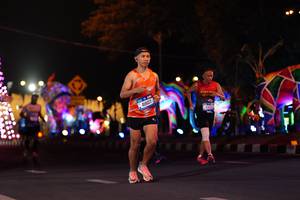 BIB: 41607
                            <button type="button" onclick="openModal(20338820)" class="btn btn-primary btn-sm float-right btn-popup" data-toggle="modal" data-target=".modal-high-quality">
                        <i class="fas fa-shopping-cart"></i> Add to Cart
                    </button>
                                            <button type="button" onclick="isThisMe(20338820, true)" class="btn btn-success btn-sm float-right btn-popup btn-isme hidden" data-toggle="tooltip" data-placement="bottom" title="นี่คือรูปของคุณใช่ไหม คลิกที่นี่เพื่อเอาเข้าอัลบั้ม">
                        <i class="fas fa-plus"></i> Add to album
                    </button>
                    <button type="button" onclick="isThisMe(20338820, false)" class="btn btn-warning btn-sm float-right btn-popup btn-isnotme hidden">
                        <i class="fas fa-ban"></i> Remove from album
                    </button>