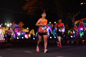 BIB: 8888, 41607
                            <button type="button" onclick="openModal(20339330)" class="btn btn-primary btn-sm float-right btn-popup" data-toggle="modal" data-target=".modal-high-quality">
                        <i class="fas fa-shopping-cart"></i> Add to Cart
                    </button>
                                            <button type="button" onclick="isThisMe(20339330, true)" class="btn btn-success btn-sm float-right btn-popup btn-isme hidden" data-toggle="tooltip" data-placement="bottom" title="นี่คือรูปของคุณใช่ไหม คลิกที่นี่เพื่อเอาเข้าอัลบั้ม">
                        <i class="fas fa-plus"></i> Add to album
                    </button>
                    <button type="button" onclick="isThisMe(20339330, false)" class="btn btn-warning btn-sm float-right btn-popup btn-isnotme hidden">
                        <i class="fas fa-ban"></i> Remove from album
                    </button>
