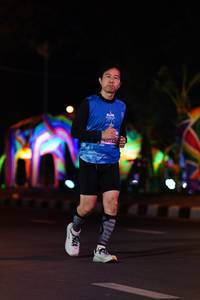 BIB: 9210
                            <button type="button" onclick="openModal(20332010)" class="btn btn-primary btn-sm float-right btn-popup" data-toggle="modal" data-target=".modal-high-quality">
                        <i class="fas fa-shopping-cart"></i> Add to Cart
                    </button>
                                            <button type="button" onclick="isThisMe(20332010, true)" class="btn btn-success btn-sm float-right btn-popup btn-isme hidden" data-toggle="tooltip" data-placement="bottom" title="นี่คือรูปของคุณใช่ไหม คลิกที่นี่เพื่อเอาเข้าอัลบั้ม">
                        <i class="fas fa-plus"></i> Add to album
                    </button>
                    <button type="button" onclick="isThisMe(20332010, false)" class="btn btn-warning btn-sm float-right btn-popup btn-isnotme hidden">
                        <i class="fas fa-ban"></i> Remove from album
                    </button>