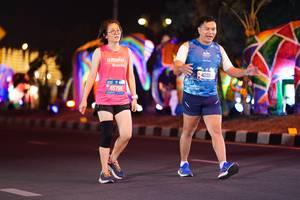 BIB: 45796, 42015
                            <button type="button" onclick="openModal(20037421)" class="btn btn-primary btn-sm float-right btn-popup" data-toggle="modal" data-target=".modal-high-quality">
                        <i class="fas fa-shopping-cart"></i> Add to Cart
                    </button>
                                            <button type="button" onclick="isThisMe(20037421, true)" class="btn btn-success btn-sm float-right btn-popup btn-isme hidden" data-toggle="tooltip" data-placement="bottom" title="นี่คือรูปของคุณใช่ไหม คลิกที่นี่เพื่อเอาเข้าอัลบั้ม">
                        <i class="fas fa-plus"></i> Add to album
                    </button>
                    <button type="button" onclick="isThisMe(20037421, false)" class="btn btn-warning btn-sm float-right btn-popup btn-isnotme hidden">
                        <i class="fas fa-ban"></i> Remove from album
                    </button>