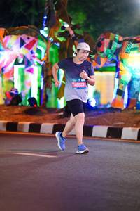 BIB: 460241
                            <button type="button" onclick="openModal(19942872)" class="btn btn-primary btn-sm float-right btn-popup" data-toggle="modal" data-target=".modal-high-quality">
                        <i class="fas fa-shopping-cart"></i> Add to Cart
                    </button>
                                            <button type="button" onclick="isThisMe(19942872, true)" class="btn btn-success btn-sm float-right btn-popup btn-isme hidden" data-toggle="tooltip" data-placement="bottom" title="นี่คือรูปของคุณใช่ไหม คลิกที่นี่เพื่อเอาเข้าอัลบั้ม">
                        <i class="fas fa-plus"></i> Add to album
                    </button>
                    <button type="button" onclick="isThisMe(19942872, false)" class="btn btn-warning btn-sm float-right btn-popup btn-isnotme hidden">
                        <i class="fas fa-ban"></i> Remove from album
                    </button>