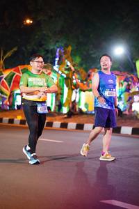 BIB: 43329, 41030
                            <button type="button" onclick="openModal(19833538)" class="btn btn-primary btn-sm float-right btn-popup" data-toggle="modal" data-target=".modal-high-quality">
                        <i class="fas fa-shopping-cart"></i> Add to Cart
                    </button>
                                            <button type="button" onclick="isThisMe(19833538, true)" class="btn btn-success btn-sm float-right btn-popup btn-isme hidden" data-toggle="tooltip" data-placement="bottom" title="นี่คือรูปของคุณใช่ไหม คลิกที่นี่เพื่อเอาเข้าอัลบั้ม">
                        <i class="fas fa-plus"></i> Add to album
                    </button>
                    <button type="button" onclick="isThisMe(19833538, false)" class="btn btn-warning btn-sm float-right btn-popup btn-isnotme hidden">
                        <i class="fas fa-ban"></i> Remove from album
                    </button>