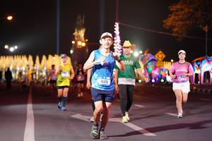 BIB: 41431
                            <button type="button" onclick="openModal(19978240)" class="btn btn-primary btn-sm float-right btn-popup" data-toggle="modal" data-target=".modal-high-quality">
                        <i class="fas fa-shopping-cart"></i> Add to Cart
                    </button>
                                            <button type="button" onclick="isThisMe(19978240, true)" class="btn btn-success btn-sm float-right btn-popup btn-isme hidden" data-toggle="tooltip" data-placement="bottom" title="นี่คือรูปของคุณใช่ไหม คลิกที่นี่เพื่อเอาเข้าอัลบั้ม">
                        <i class="fas fa-plus"></i> Add to album
                    </button>
                    <button type="button" onclick="isThisMe(19978240, false)" class="btn btn-warning btn-sm float-right btn-popup btn-isnotme hidden">
                        <i class="fas fa-ban"></i> Remove from album
                    </button>