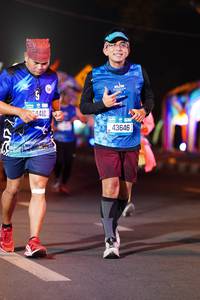 BIB: 4410, 43646
                            <button type="button" onclick="openModal(19916831)" class="btn btn-primary btn-sm float-right btn-popup" data-toggle="modal" data-target=".modal-high-quality">
                        <i class="fas fa-shopping-cart"></i> Add to Cart
                    </button>
                                            <button type="button" onclick="isThisMe(19916831, true)" class="btn btn-success btn-sm float-right btn-popup btn-isme hidden" data-toggle="tooltip" data-placement="bottom" title="นี่คือรูปของคุณใช่ไหม คลิกที่นี่เพื่อเอาเข้าอัลบั้ม">
                        <i class="fas fa-plus"></i> Add to album
                    </button>
                    <button type="button" onclick="isThisMe(19916831, false)" class="btn btn-warning btn-sm float-right btn-popup btn-isnotme hidden">
                        <i class="fas fa-ban"></i> Remove from album
                    </button>