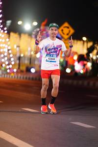 BIB: 40844
                            <button type="button" onclick="openModal(20040695)" class="btn btn-primary btn-sm float-right btn-popup" data-toggle="modal" data-target=".modal-high-quality">
                        <i class="fas fa-shopping-cart"></i> Add to Cart
                    </button>
                                            <button type="button" onclick="isThisMe(20040695, true)" class="btn btn-success btn-sm float-right btn-popup btn-isme hidden" data-toggle="tooltip" data-placement="bottom" title="นี่คือรูปของคุณใช่ไหม คลิกที่นี่เพื่อเอาเข้าอัลบั้ม">
                        <i class="fas fa-plus"></i> Add to album
                    </button>
                    <button type="button" onclick="isThisMe(20040695, false)" class="btn btn-warning btn-sm float-right btn-popup btn-isnotme hidden">
                        <i class="fas fa-ban"></i> Remove from album
                    </button>