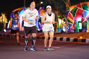 BIB: 040
                            <button type="button" onclick="openModal(19903396)" class="btn btn-primary btn-sm float-right btn-popup" data-toggle="modal" data-target=".modal-high-quality">
                        <i class="fas fa-shopping-cart"></i> Add to Cart
                    </button>
                                            <button type="button" onclick="isThisMe(19903396, true)" class="btn btn-success btn-sm float-right btn-popup btn-isme hidden" data-toggle="tooltip" data-placement="bottom" title="นี่คือรูปของคุณใช่ไหม คลิกที่นี่เพื่อเอาเข้าอัลบั้ม">
                        <i class="fas fa-plus"></i> Add to album
                    </button>
                    <button type="button" onclick="isThisMe(19903396, false)" class="btn btn-warning btn-sm float-right btn-popup btn-isnotme hidden">
                        <i class="fas fa-ban"></i> Remove from album
                    </button>