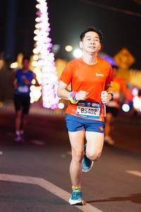 BIB: 640, 85402
                            <button type="button" onclick="openModal(19785570)" class="btn btn-primary btn-sm float-right btn-popup" data-toggle="modal" data-target=".modal-high-quality">
                        <i class="fas fa-shopping-cart"></i> Add to Cart
                    </button>
                                            <button type="button" onclick="isThisMe(19785570, true)" class="btn btn-success btn-sm float-right btn-popup btn-isme hidden" data-toggle="tooltip" data-placement="bottom" title="นี่คือรูปของคุณใช่ไหม คลิกที่นี่เพื่อเอาเข้าอัลบั้ม">
                        <i class="fas fa-plus"></i> Add to album
                    </button>
                    <button type="button" onclick="isThisMe(19785570, false)" class="btn btn-warning btn-sm float-right btn-popup btn-isnotme hidden">
                        <i class="fas fa-ban"></i> Remove from album
                    </button>
