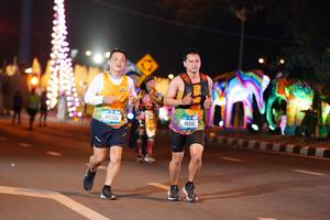 BIB: 43300, 41242
                            <button type="button" onclick="openModal(20000409)" class="btn btn-primary btn-sm float-right btn-popup" data-toggle="modal" data-target=".modal-high-quality">
                        <i class="fas fa-shopping-cart"></i> Add to Cart
                    </button>
                                            <button type="button" onclick="isThisMe(20000409, true)" class="btn btn-success btn-sm float-right btn-popup btn-isme hidden" data-toggle="tooltip" data-placement="bottom" title="นี่คือรูปของคุณใช่ไหม คลิกที่นี่เพื่อเอาเข้าอัลบั้ม">
                        <i class="fas fa-plus"></i> Add to album
                    </button>
                    <button type="button" onclick="isThisMe(20000409, false)" class="btn btn-warning btn-sm float-right btn-popup btn-isnotme hidden">
                        <i class="fas fa-ban"></i> Remove from album
                    </button>