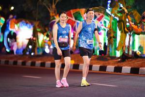 BIB: 196, 45540, 40465
                            <button type="button" onclick="openModal(19930469)" class="btn btn-primary btn-sm float-right btn-popup" data-toggle="modal" data-target=".modal-high-quality">
                        <i class="fas fa-shopping-cart"></i> Add to Cart
                    </button>
                                            <button type="button" onclick="isThisMe(19930469, true)" class="btn btn-success btn-sm float-right btn-popup btn-isme hidden" data-toggle="tooltip" data-placement="bottom" title="นี่คือรูปของคุณใช่ไหม คลิกที่นี่เพื่อเอาเข้าอัลบั้ม">
                        <i class="fas fa-plus"></i> Add to album
                    </button>
                    <button type="button" onclick="isThisMe(19930469, false)" class="btn btn-warning btn-sm float-right btn-popup btn-isnotme hidden">
                        <i class="fas fa-ban"></i> Remove from album
                    </button>