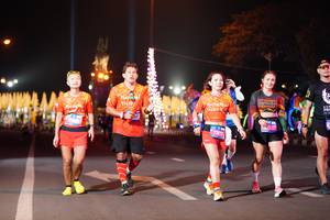 BIB: 
                            <button type="button" onclick="openModal(19960945)" class="btn btn-primary btn-sm float-right btn-popup" data-toggle="modal" data-target=".modal-high-quality">
                        <i class="fas fa-shopping-cart"></i> Add to Cart
                    </button>
                                            <button type="button" onclick="isThisMe(19960945, true)" class="btn btn-success btn-sm float-right btn-popup btn-isme hidden" data-toggle="tooltip" data-placement="bottom" title="นี่คือรูปของคุณใช่ไหม คลิกที่นี่เพื่อเอาเข้าอัลบั้ม">
                        <i class="fas fa-plus"></i> Add to album
                    </button>
                    <button type="button" onclick="isThisMe(19960945, false)" class="btn btn-warning btn-sm float-right btn-popup btn-isnotme hidden">
                        <i class="fas fa-ban"></i> Remove from album
                    </button>